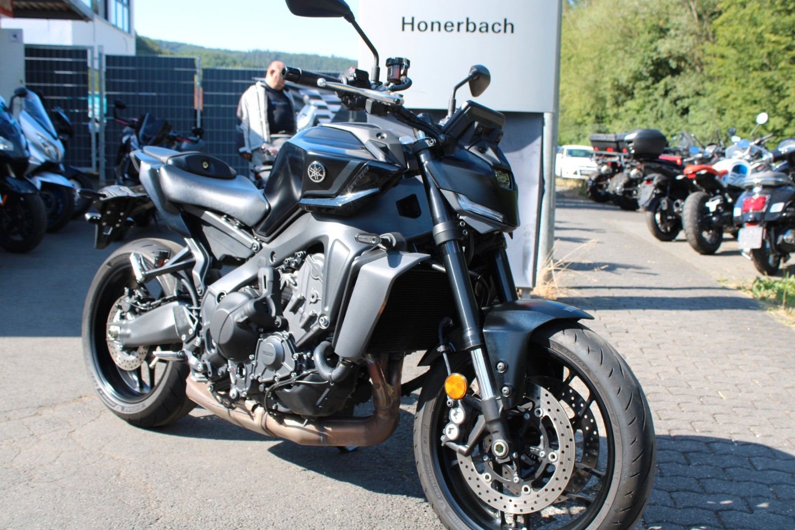Yamaha MT-09 Y-AMT