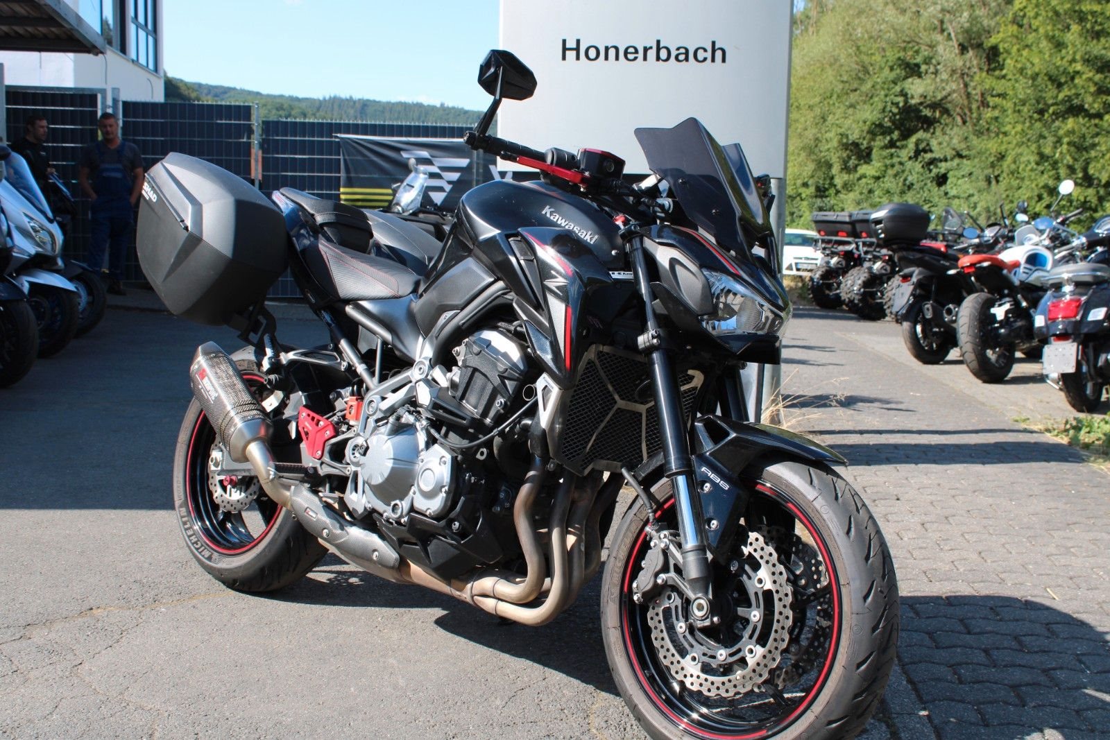 Kawasaki Z900
