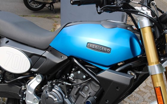 Gebrauchtmotorrad Fantic Caballero 700 - Bild 10