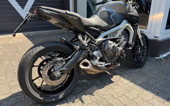 Gebrauchtmotorrad Yamaha MT-09 - Bild 10