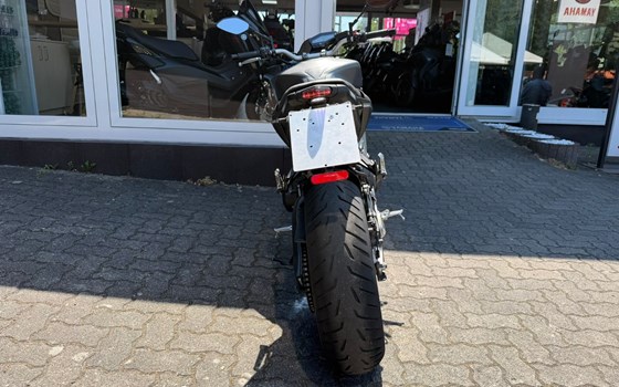 Gebrauchtmotorrad Yamaha MT-09 - Bild 4
