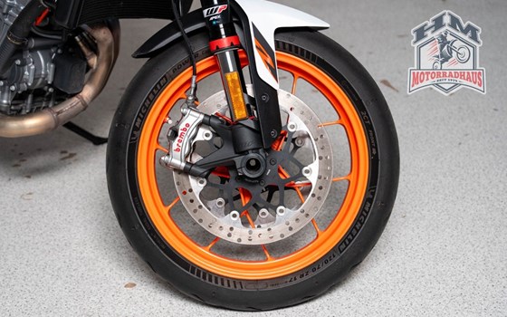 Gebrauchtmotorrad KTM 890 Duke R - Bild 10