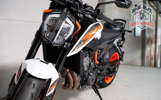 Gebrauchtmotorrad KTM 890 Duke R - Bild 8