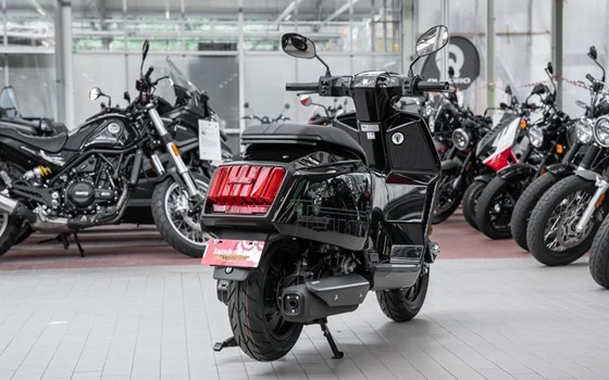 Neufahrzeug Lambretta X300 GP - Bild 6