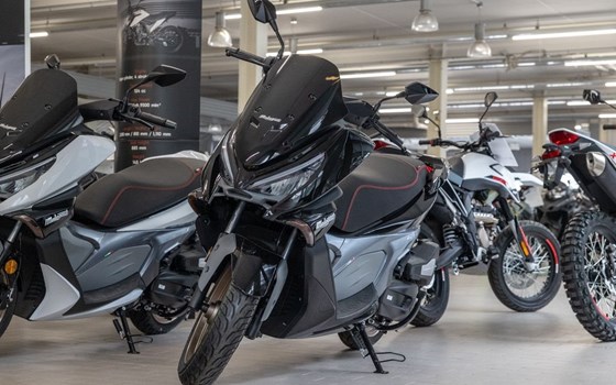 Neufahrzeug Malaguti Madison 125 - Bild 2
