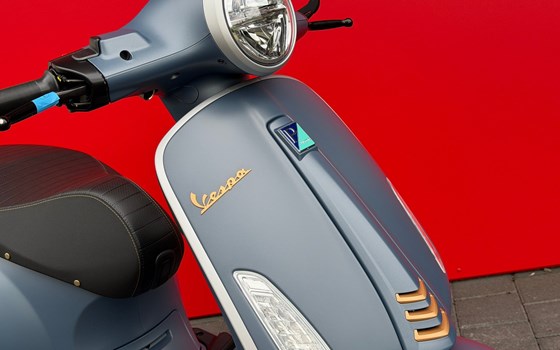 Neufahrzeug Vespa Primavera 125 Officina 8 - Bild 9