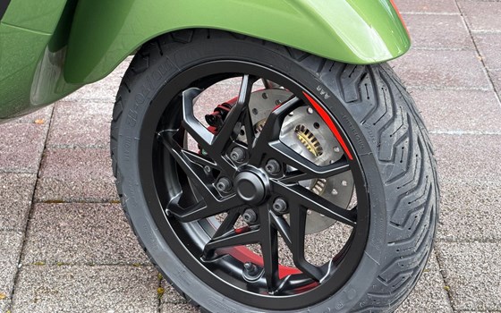 Neufahrzeug Vespa Sprint 125 i.e. 3V - Bild 12
