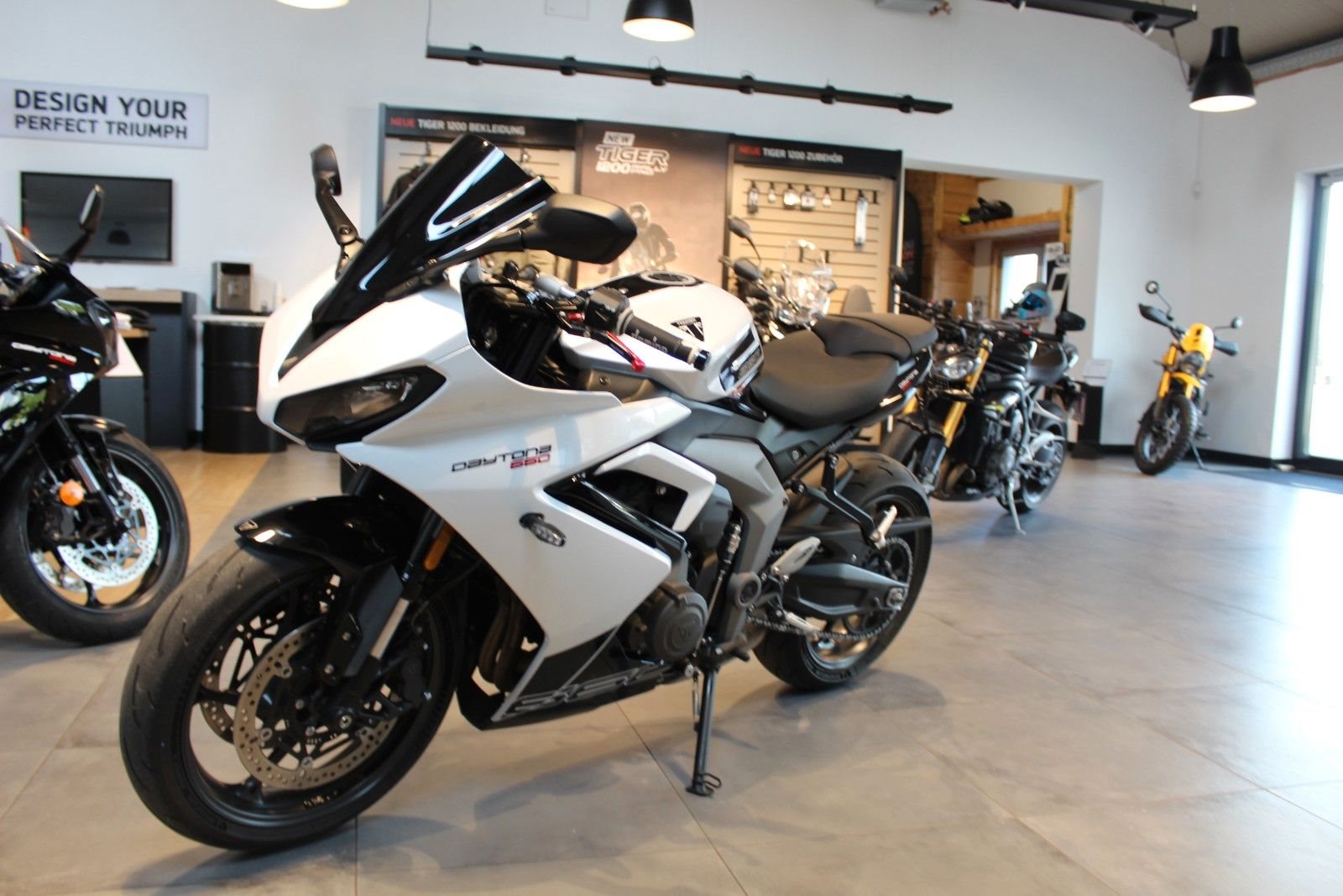 Triumph Daytona 660