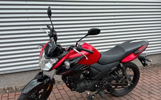 Gebrauchtmotorrad Yamaha YS125 - Bild 4