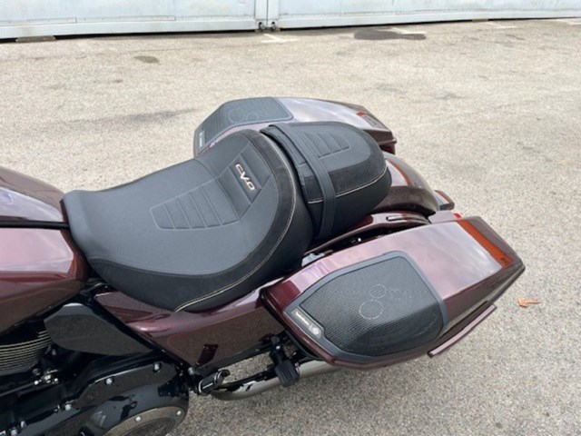 Harley-Davidson CVO Street Glide FLHXSE (rot) - Bild 12