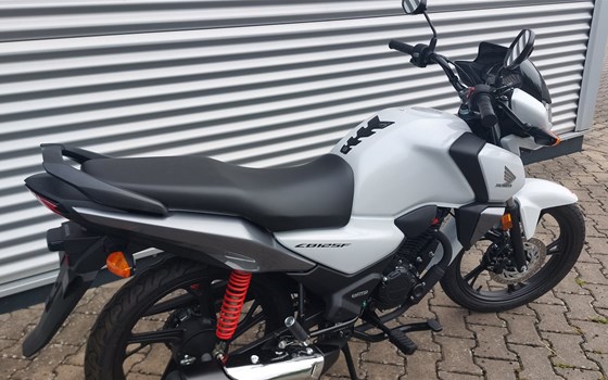 Gebrauchtmotorrad Honda CB125F - Bild 4