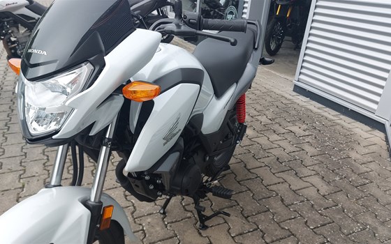 Gebrauchtmotorrad Honda CB125F - Bild 9