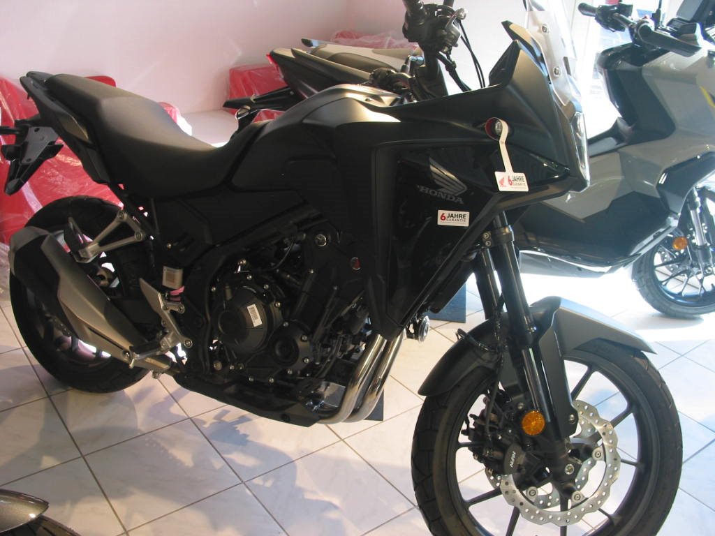 Honda NX500