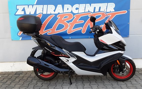 Gebrauchtmotorrad Kymco XCITING VS 400i TCS ABS - Bild 4