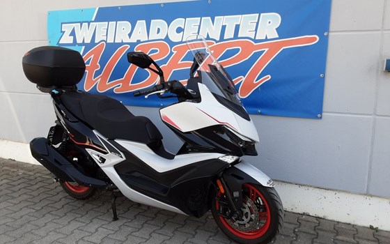 Gebrauchtmotorrad Kymco XCITING VS 400i TCS ABS - Bild 5