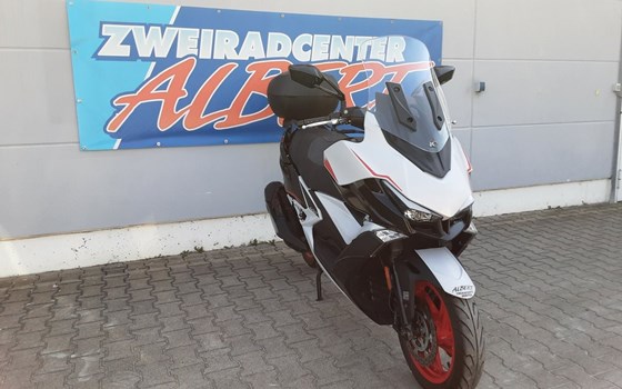 Gebrauchtmotorrad Kymco XCITING VS 400i TCS ABS - Bild 9