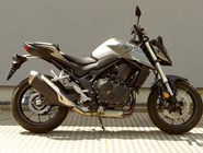 Honda CB750 Hornet