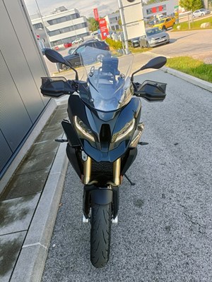 BMW S 1000 XR (black-storm metallic 2) - Bild 8
