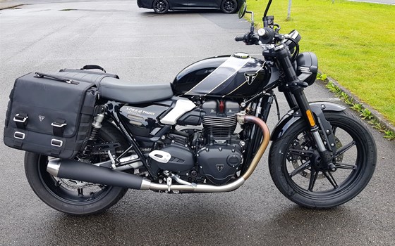 Gebrauchtmotorrad Triumph Speed Twin 900 - Bild 6