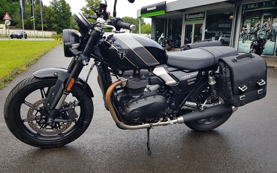 Gebrauchtmotorrad Triumph Speed Twin 900 - Bild 5
