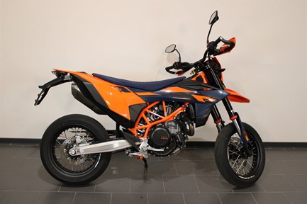 KTM 690 SMC R