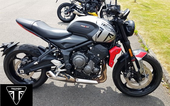 Gebrauchtmotorrad Triumph Trident 660 - Bild 1