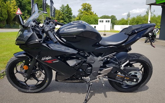 Neufahrzeug Kawasaki Ninja 125 - Bild 8