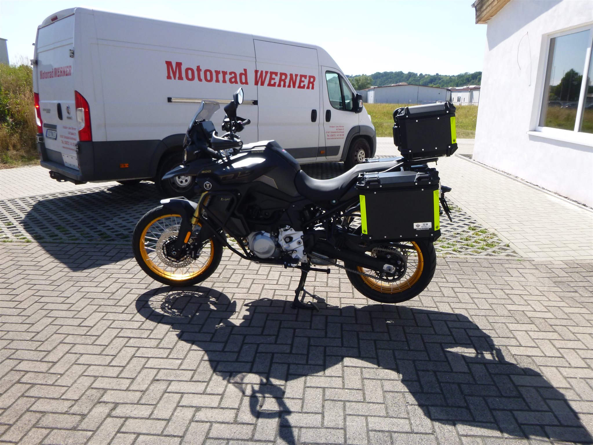 Voge DS900X