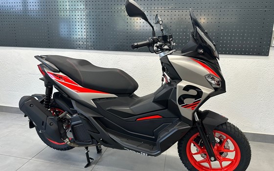 Motorrad Occasion Aprilia SR GT 125 - Bild 15