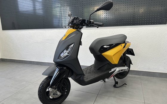 Neufahrzeug Piaggio 1 Active - Bild 14
