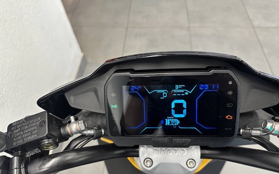 Neufahrzeug Piaggio 1 Active - Bild 9