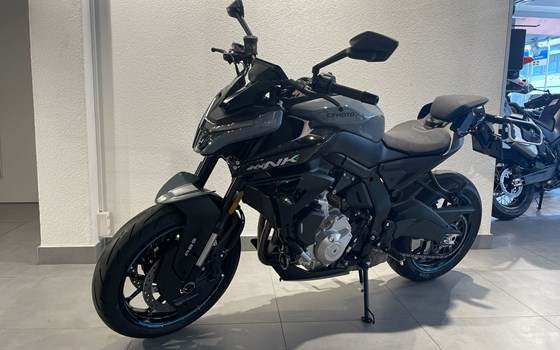 Motorrad Occasion CFMOTO 675NK - Bild 8