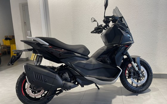 Motorrad Occasion Aprilia SR GT 400 - Bild 10