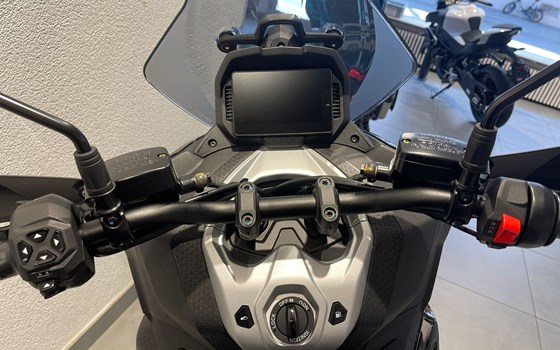 Motorrad Occasion Aprilia SR GT 400 - Bild 11