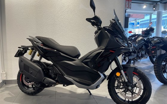 Motorrad Occasion Aprilia SR GT 400 - Bild 3