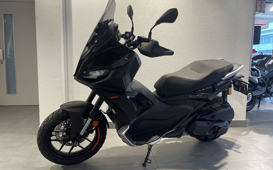 Motorrad Occasion Aprilia SR GT 400 - Bild 4
