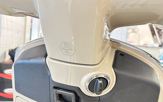 Neufahrzeug Vespa GTS 310 - Bild 13