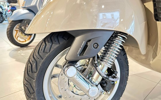 Neufahrzeug Vespa GTS 310 - Bild 16