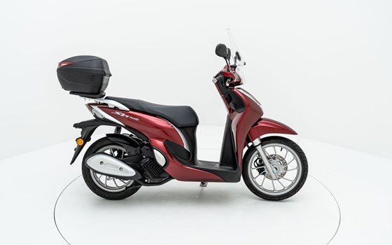 Motorrad Occasion Honda SH125i - Bild 1