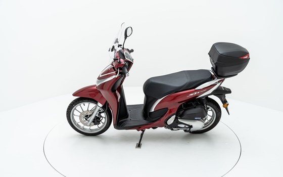 Motorrad Occasion Honda SH125i - Bild 6