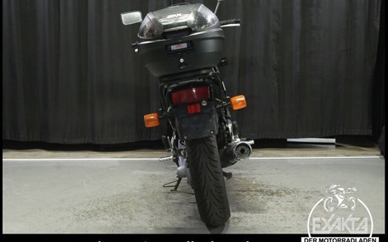 Gebrauchtmotorrad Honda NTV 650 Revere - Bild 4