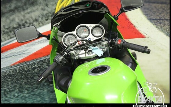 Gebrauchtmotorrad Kawasaki Ninja ZX-6R - Bild 9
