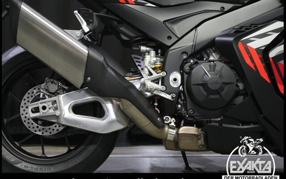 Neufahrzeug Aprilia RSV4 1100 Factory - Bild 26