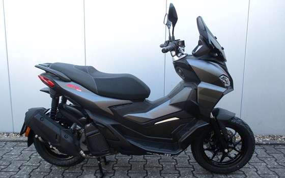 Neufahrzeug Aprilia SR GT 125 - Bild 3