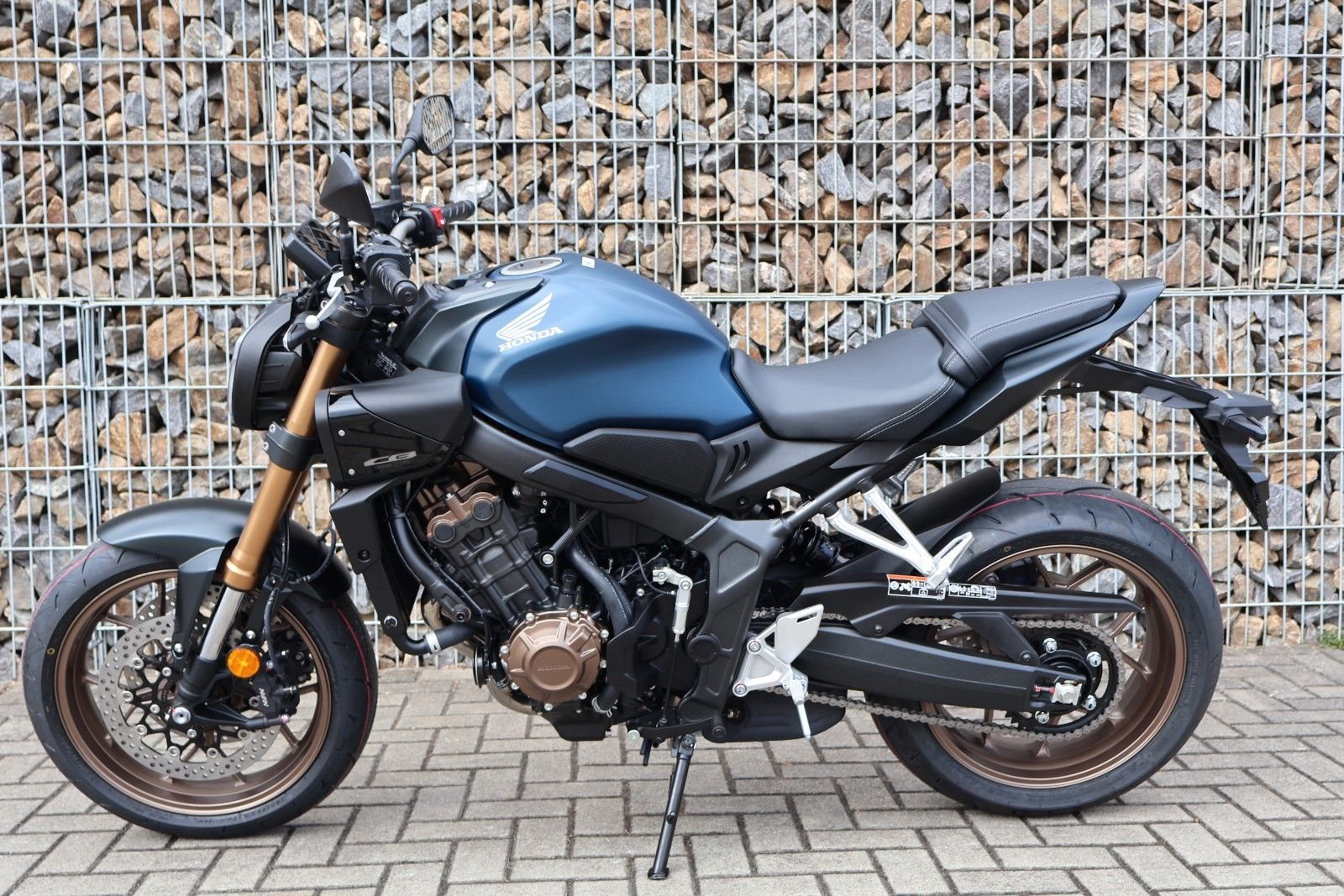 Honda CB650R E-Clutch 