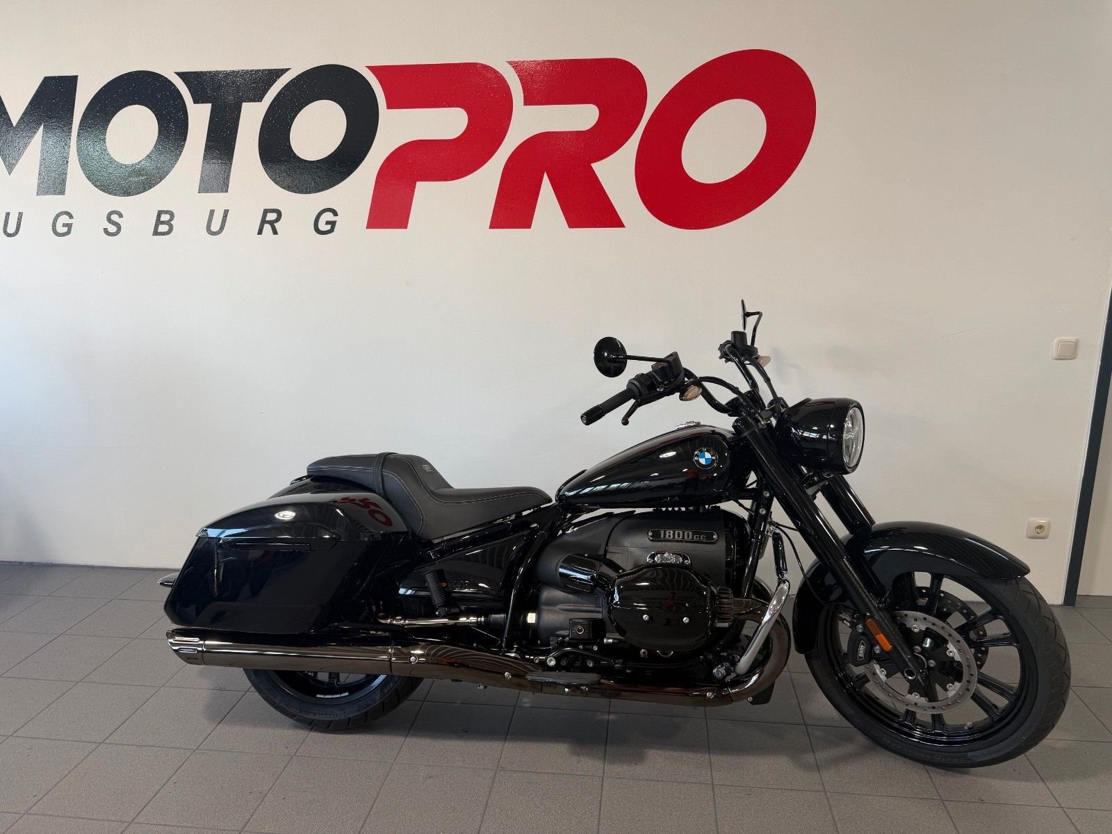 BMW R 18 Roctane