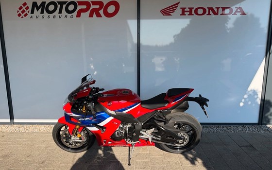 Gebrauchtmotorrad Honda CBR1000RR-R Fireblade SP - Bild 3