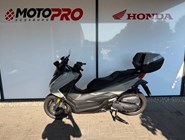 Honda Forza 125