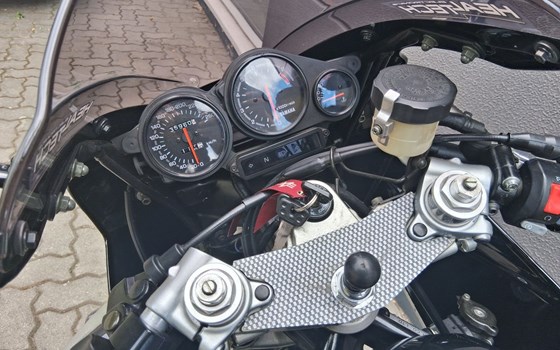 Gebrauchtmotorrad Yamaha TRX 850 - Bild 14