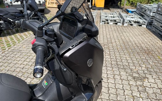 Gebrauchtmotorrad Yamaha XMAX 125 Tech MAX+ - Bild 9